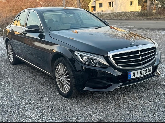Mercedes-Benz C180 2 of 8