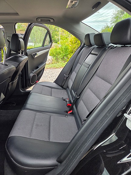 Mercedes-Benz C200 d 9 of 10