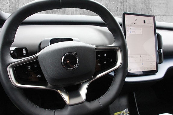 Volvo EX30 19 of 30