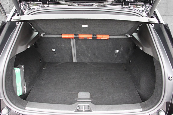 Volvo EX30 16 of 30