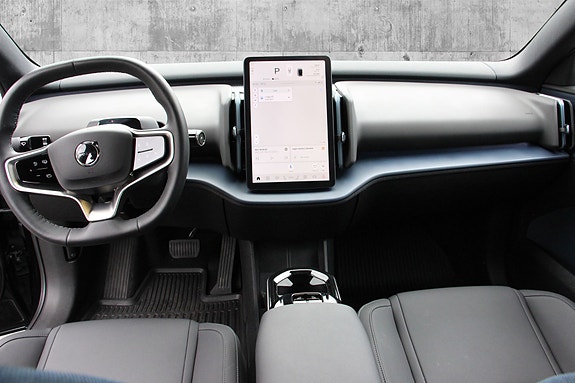 Volvo EX30 15 of 30