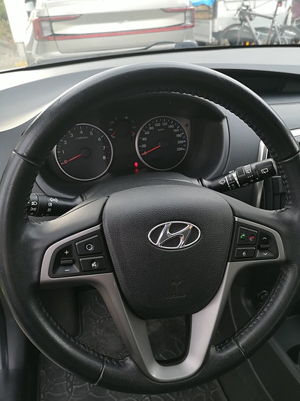 Hyundai i20 5 of 9