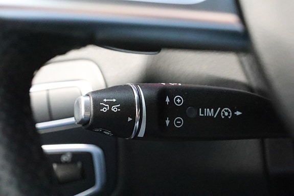 Mercedes-Benz C350 e 24 of 25