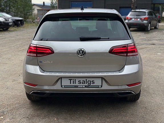Volkswagen e-Golf VII 13 of 30