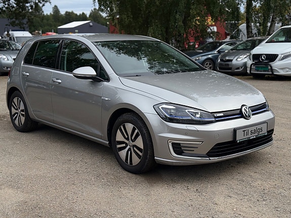 Volkswagen e-Golf VII 6 of 30