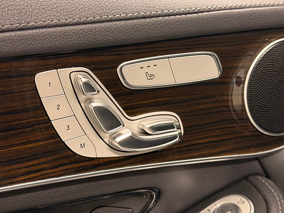 Mercedes-Benz GLC350 e 21 of 30