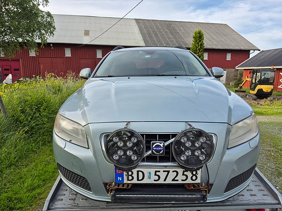 Volvo V70 9 of 13