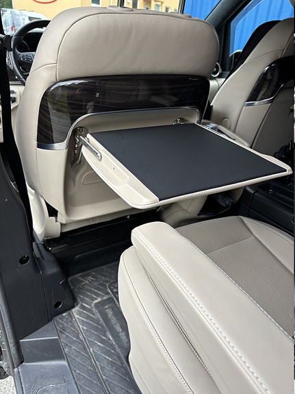 Mercedes-Benz V300 d 19 of 30