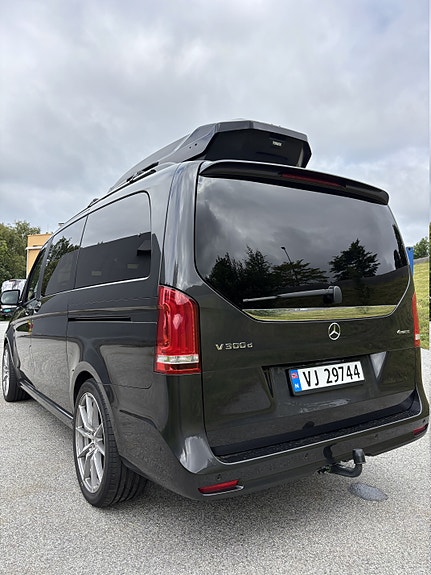 Mercedes-Benz V300 d 6 of 30