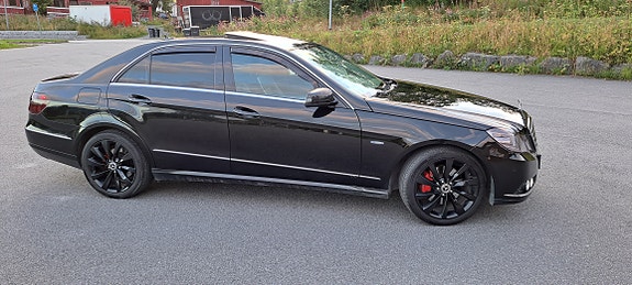 Mercedes-Benz E220 d 17 of 19