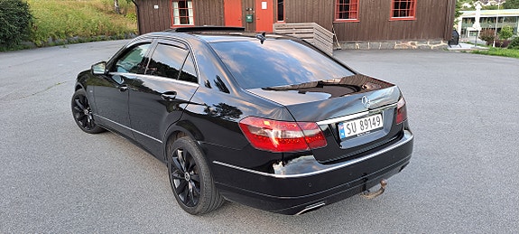 Mercedes-Benz E220 d 15 of 19