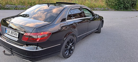 Mercedes-Benz E220 d 16 of 19