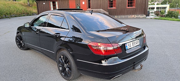 Mercedes-Benz E220 d 10 of 19