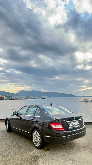 Mercedes-Benz C200 d 4 of 7