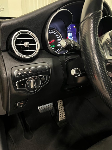 Mercedes-Benz GLC250 d 22 of 30