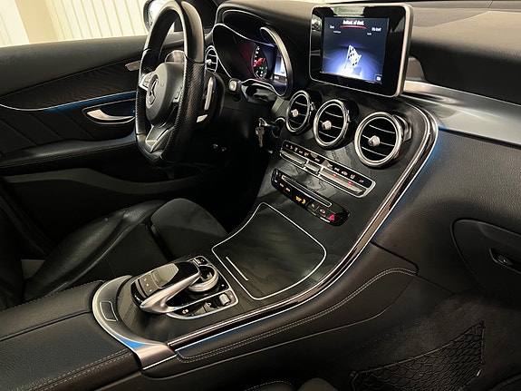 Mercedes-Benz GLC250 d 20 of 30
