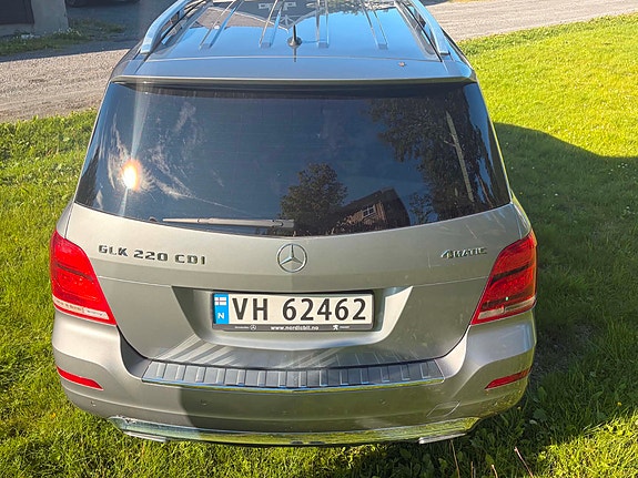 Mercedes-Benz GLK220 5 of 23