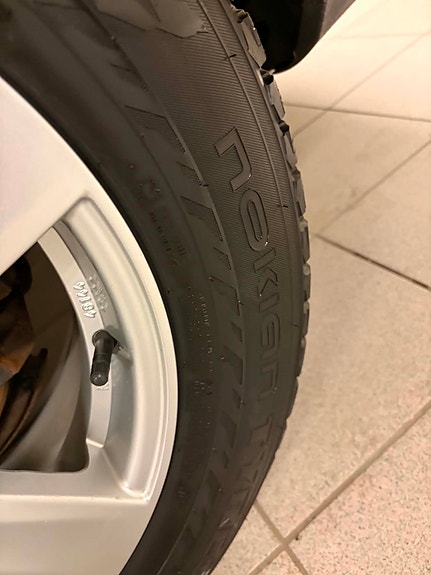 Mercedes-Benz GLK220 12 of 23