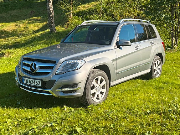 Mercedes-Benz GLK220 3 of 23
