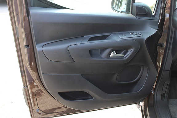 Opel Combo 24 of 30