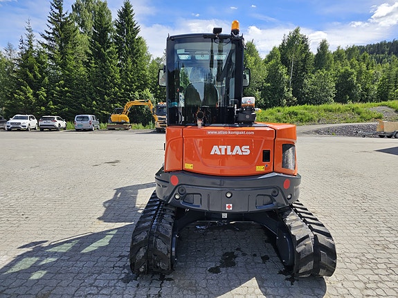 Atlas AC60 UF 11 of 30