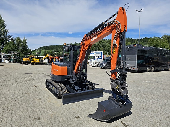 Atlas AC60 UF 4 of 30