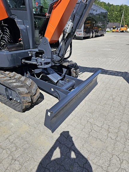 Atlas AC60 UF 23 of 30