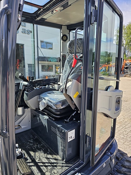 Atlas AC60 UF 27 of 30
