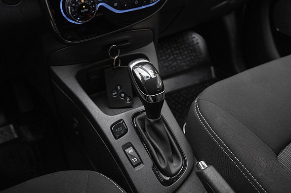 Renault Zoe 11 of 21