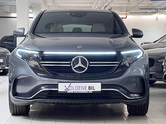 Mercedes-Benz EQC400 3 of 30