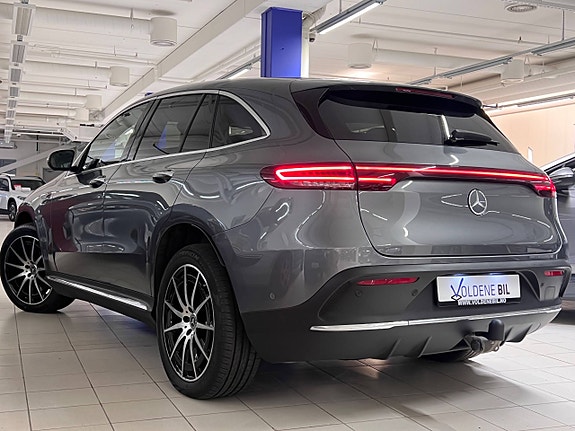 Mercedes-Benz EQC400 4 of 30