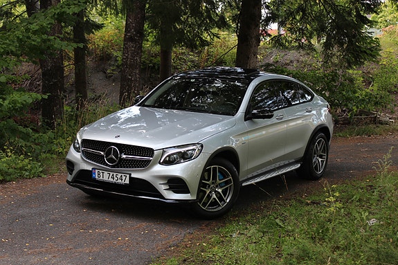 Mercedes-Benz GLC350 e 4 of 30
