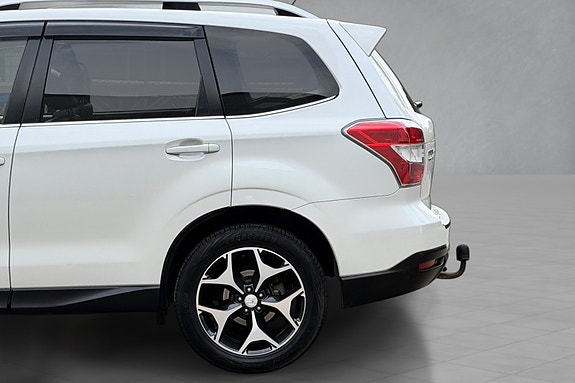 Subaru Forester 9 of 30