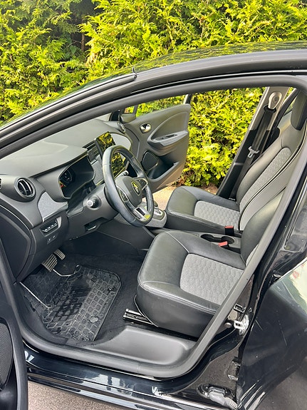 Renault Zoe 12 of 25
