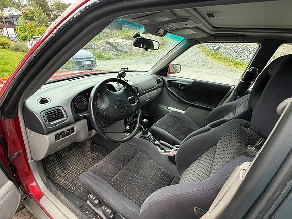 Subaru Forester 13 of 28
