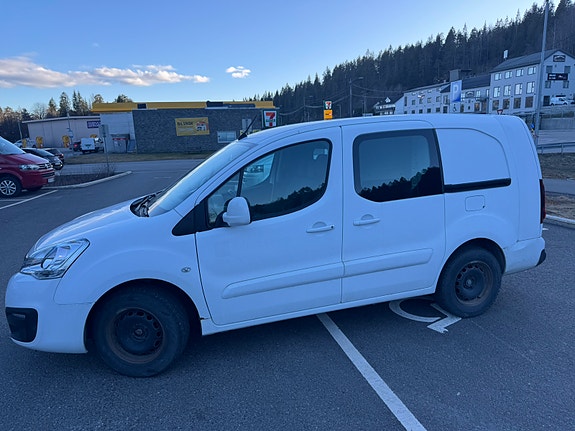 Peugeot Partner 4 of 13