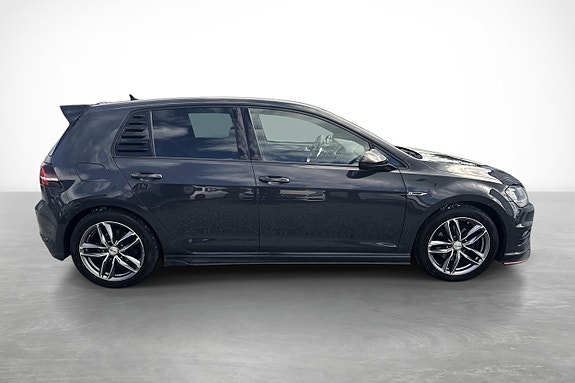 Volkswagen Golf VII 4 of 20