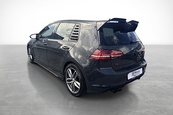 Volkswagen Golf VII 7 of 20