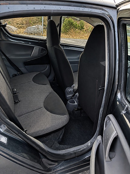 Toyota Aygo 4 of 11