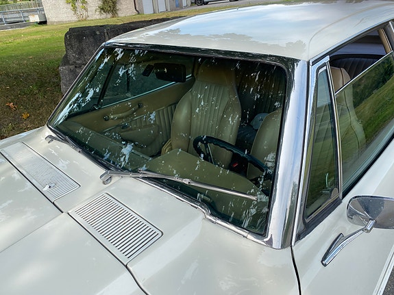 Studebaker Avanti II 13 of 30