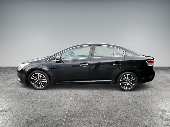 Toyota Avensis 8 of 22