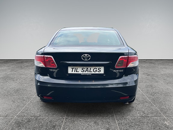 Toyota Avensis 6 of 22