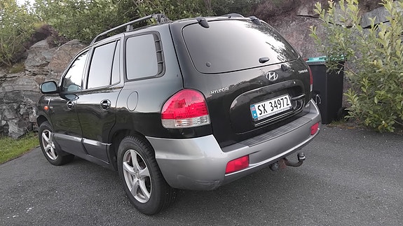 Hyundai Santa Fe 4 of 9