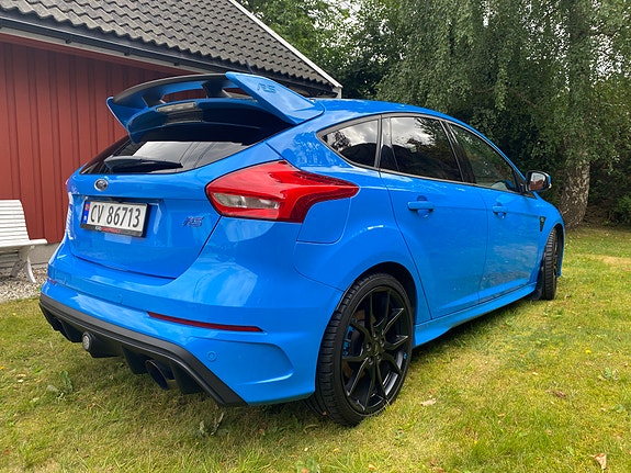 Ford Focus 8 of 24
