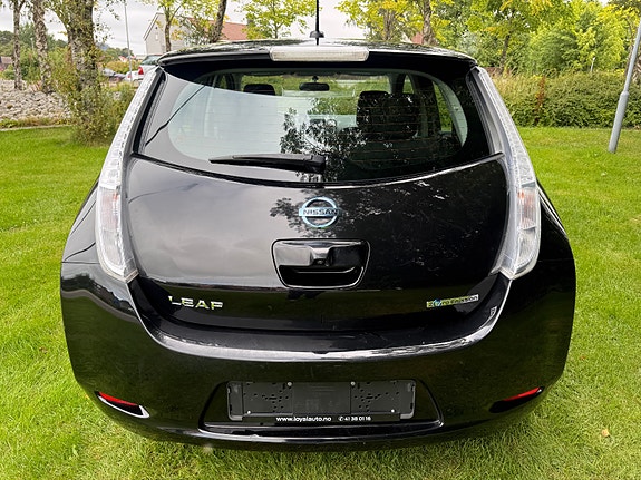 Nissan Leaf 8 of 29
