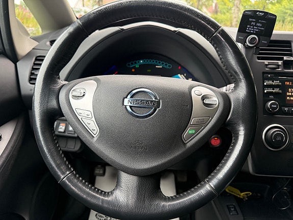Nissan Leaf 11 of 29