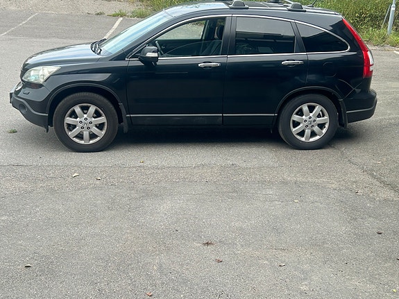 Honda CR-V 9 of 19