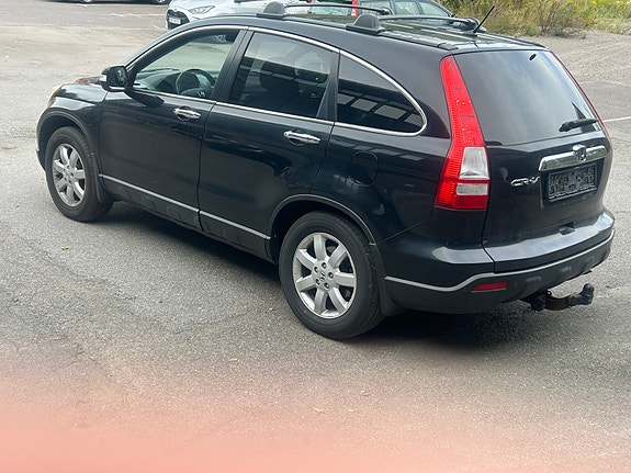 Honda CR-V 11 of 19
