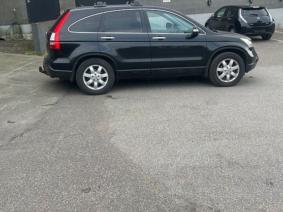 Honda CR-V 3 of 19
