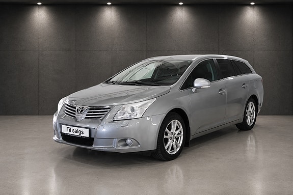 Toyota Avensis 24 of 28